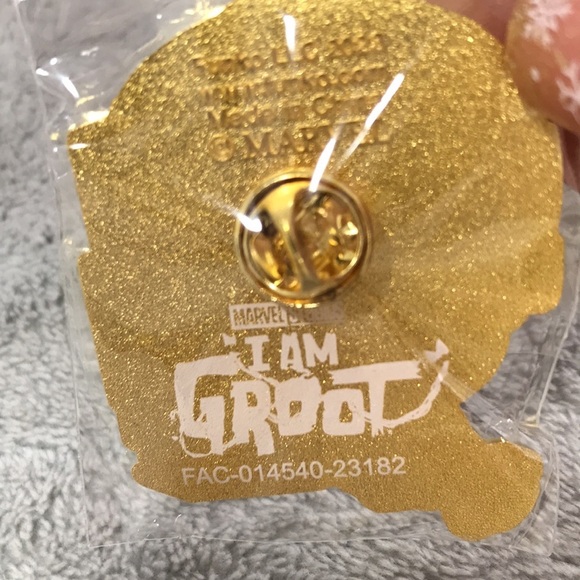 Marvel Collector Corps Funko Pop Disney + Collector Box 2Tees !!! - Picture 13 of 14